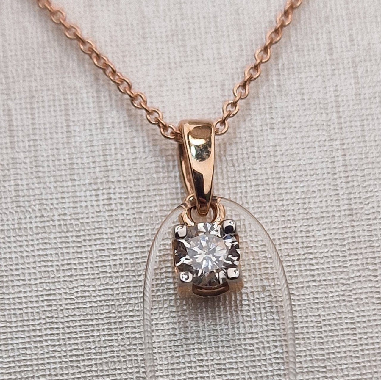 Кулон Deimantas 100067825 0,5гр 0,192ct. купить,NaN