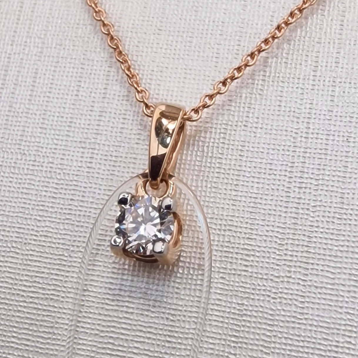 Кулон Deimantas 100067825 0,5гр 0,192ct. купить,NaN
