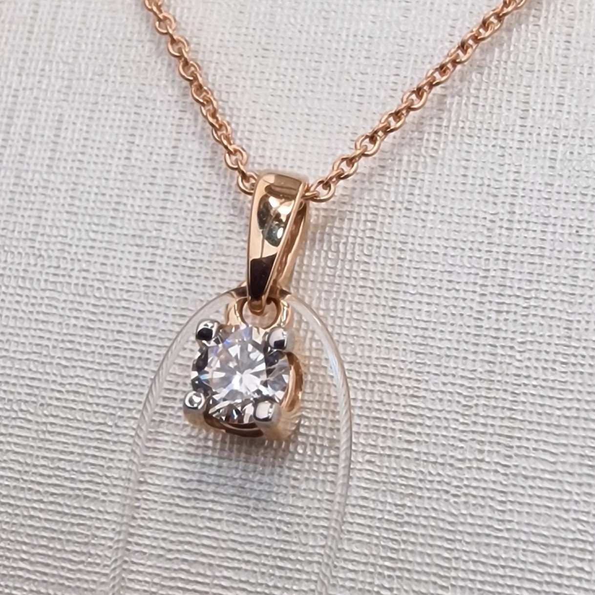 Кулон Deimantas 100067825 0,5гр 0,192ct. купить,NaN