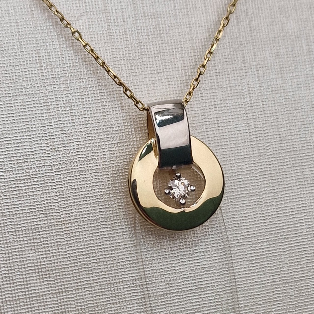 Кулон Deimantas 100067780 0,71гр 0,06ct. купить,NaN