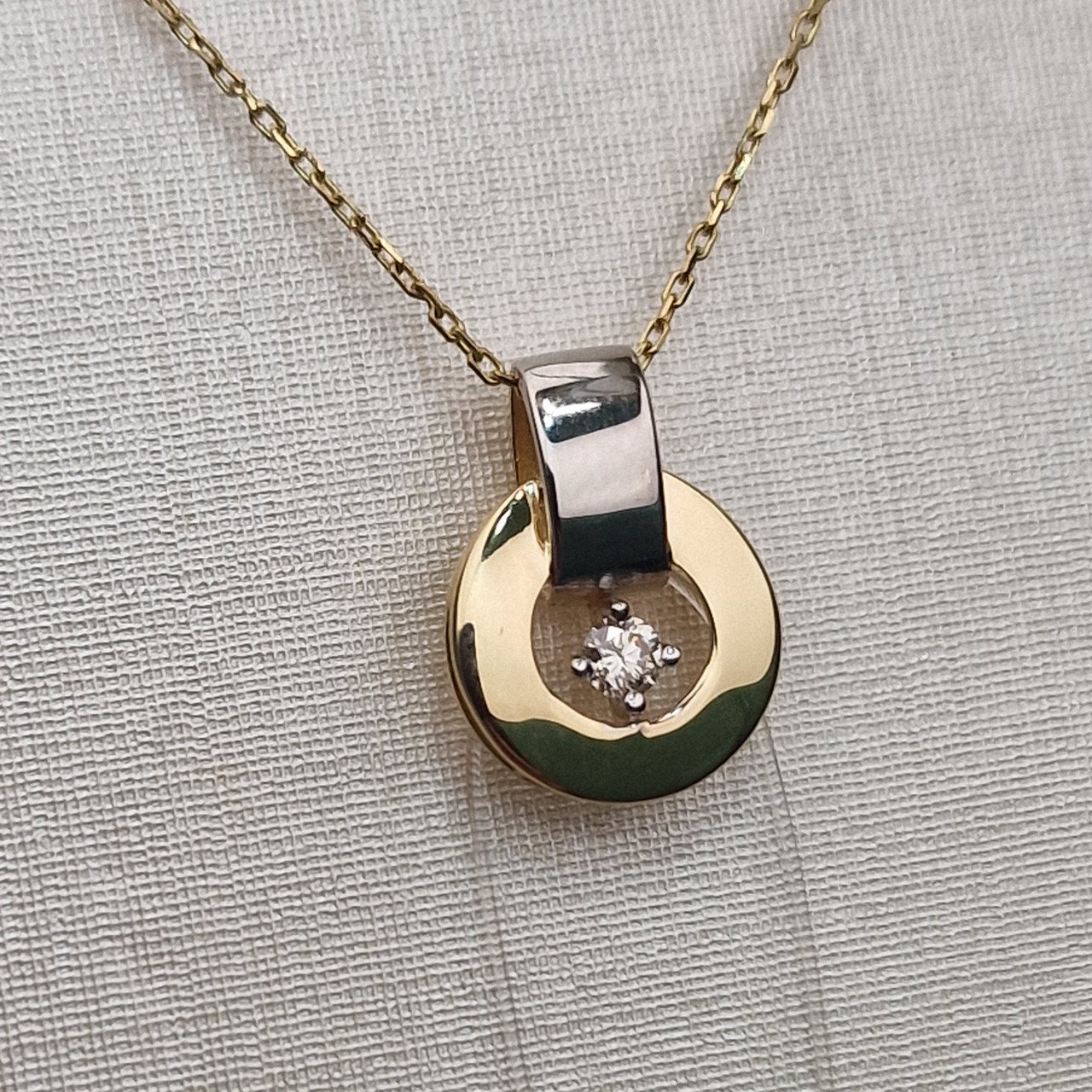 Кулон Deimantas 100067780 0,71гр 0,06ct. купить,NaN