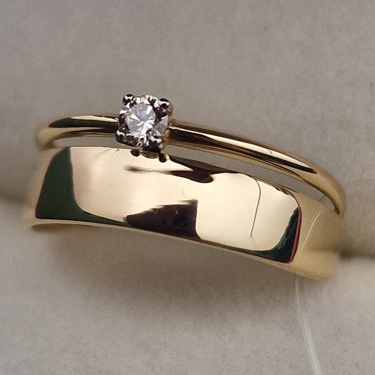 Кольцо Deimantas 100067869 15,5р 1,03гр 0,06ct. купить,NaN
