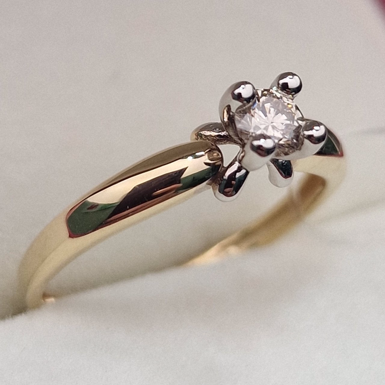 Кольцо Deimantas 100067858 17р 1,56гр 0,20ct. купить,NaN