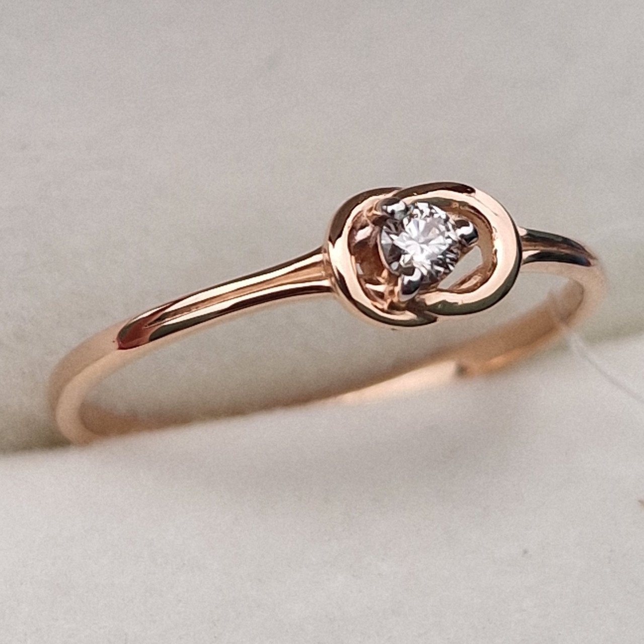 Кольцо Deimantas 100067893 17р 1,11гр 0,057ct. купить,NaN