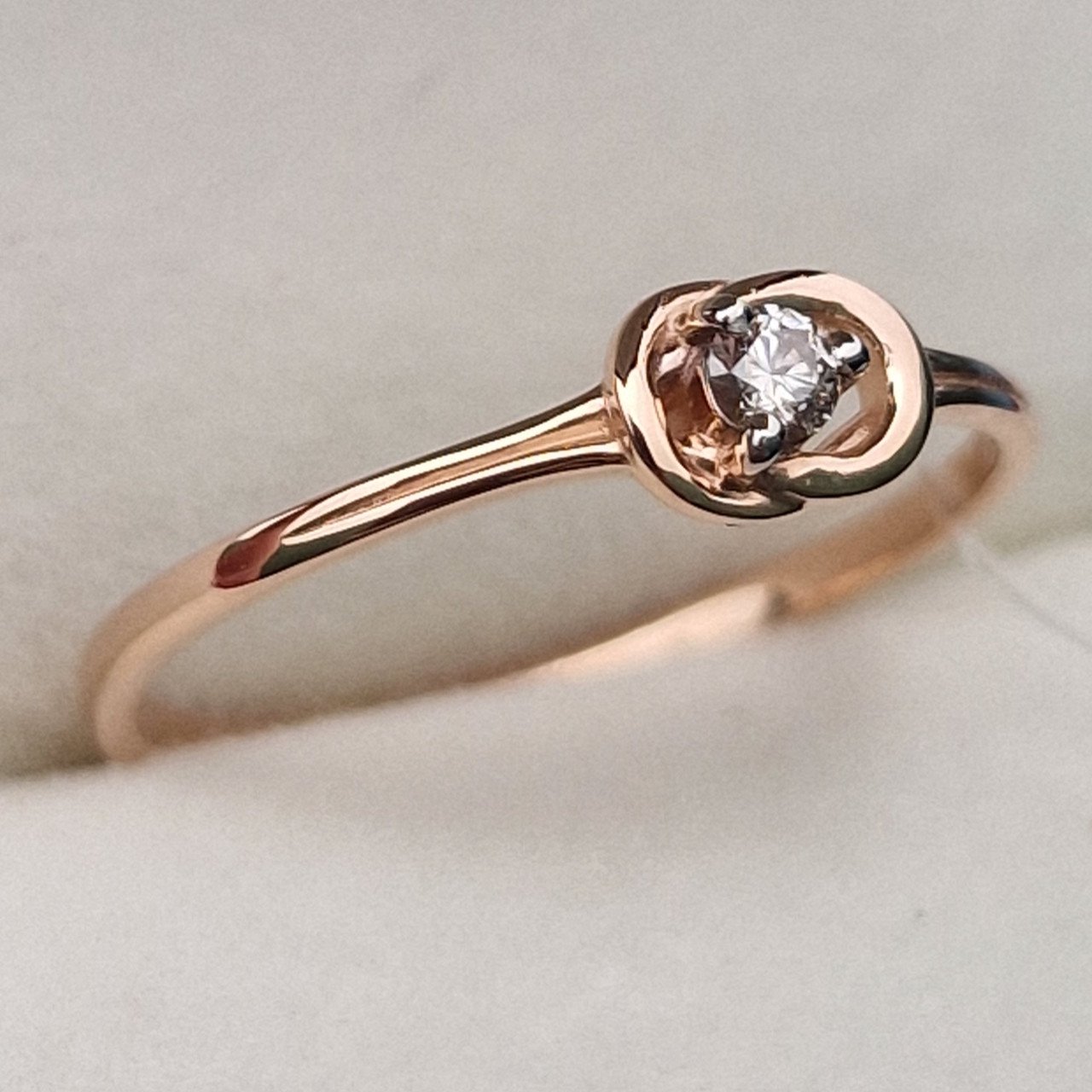 Кольцо Deimantas 100067893 17р 1,11гр 0,057ct. купить,NaN