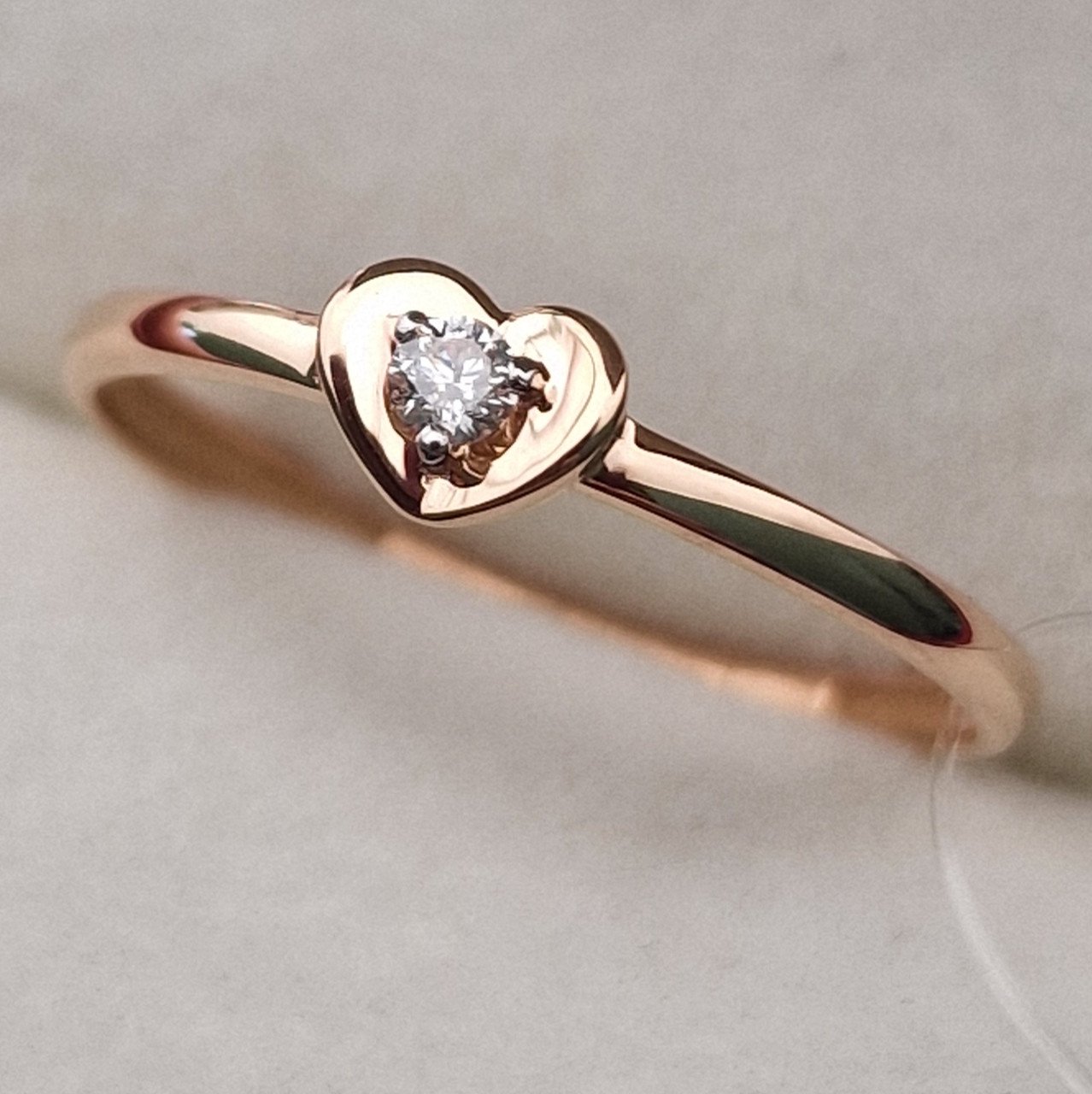 Кольцо Deimantas 100067900 17р 0,8гр 0,03ct. купить,NaN