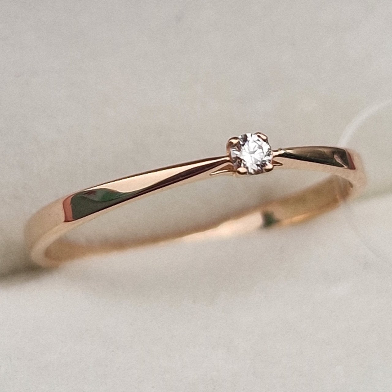 Кольцо Deimantas 100067912 16р 0,84гр 0,03ct. купить,NaN