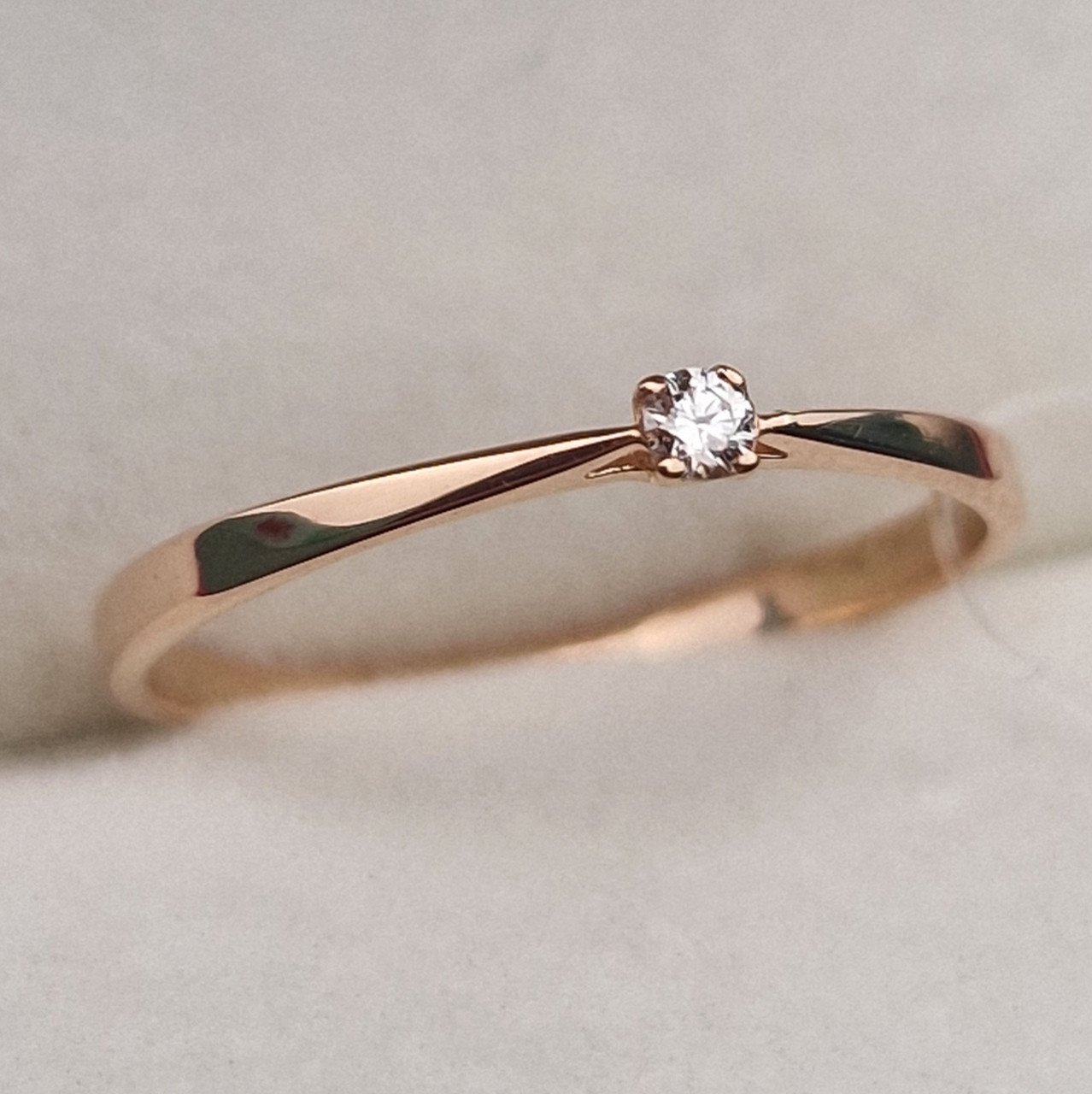 Кольцо Deimantas 100067912 16р 0,84гр 0,03ct. купить,NaN
