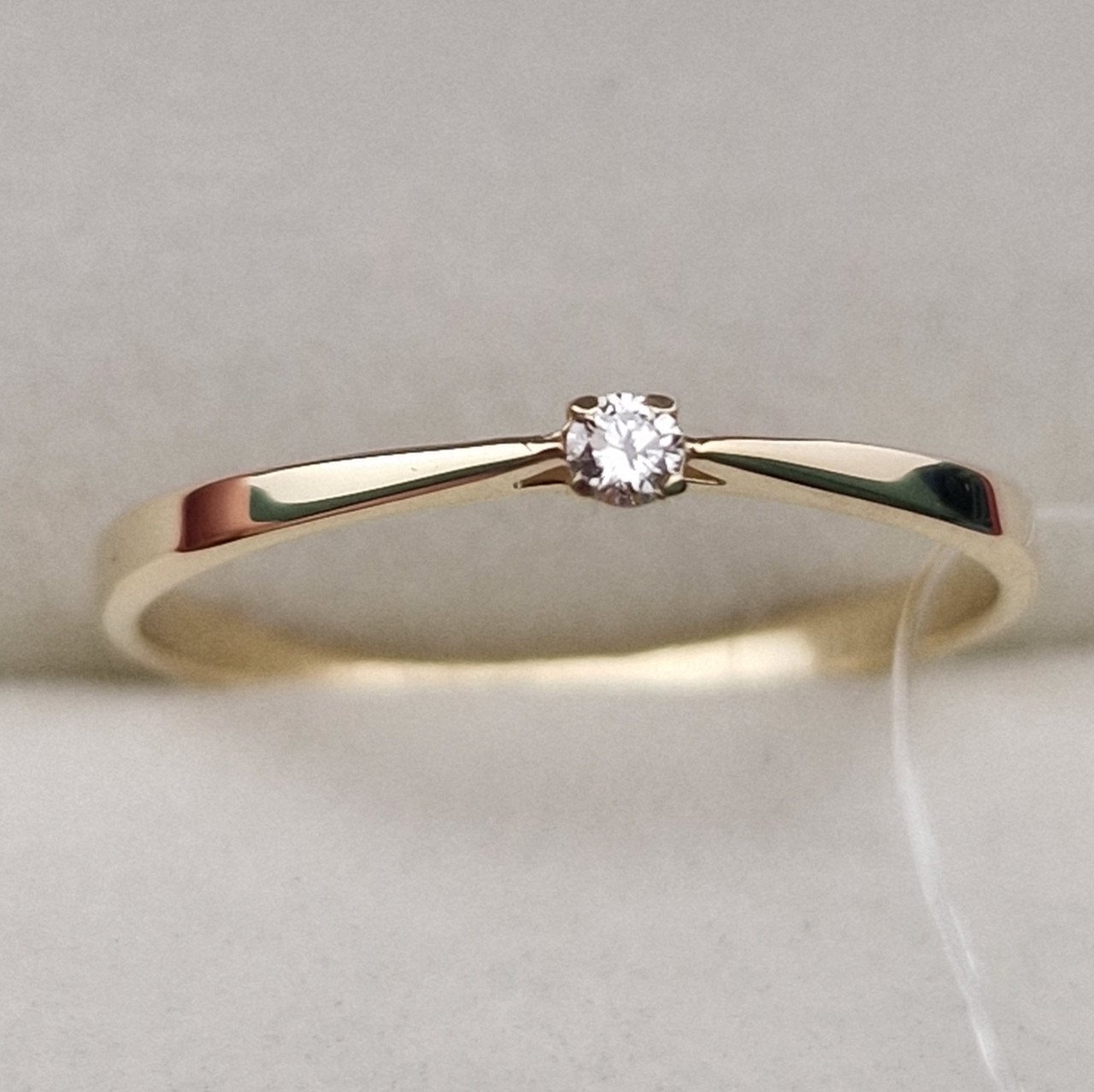 Кольцо Deimantas 100067963 16р 0,93гр 0,03ct. купить,NaN