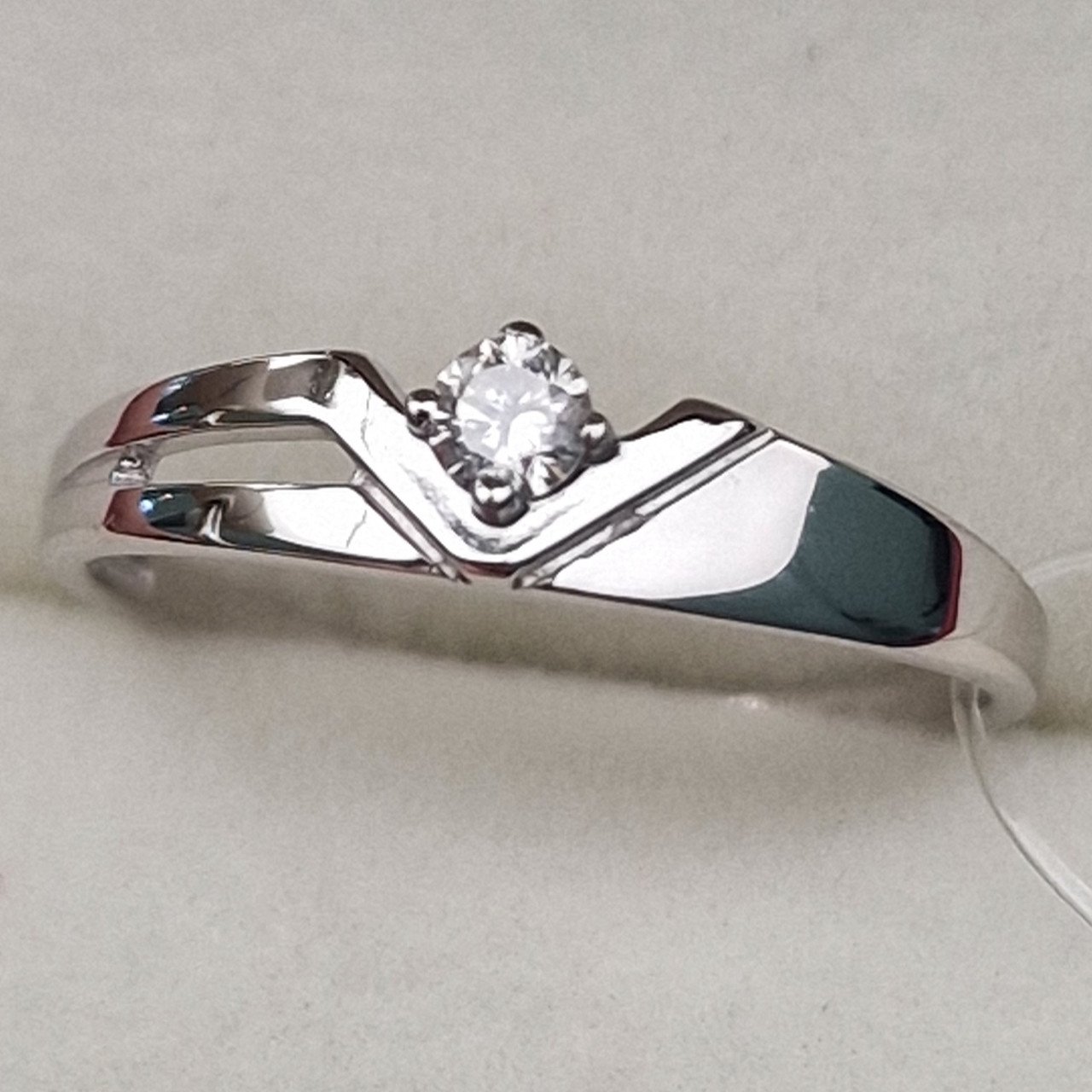 Кольцо Deimantas 100067978 16р 1гр 0,076ct. купить,NaN