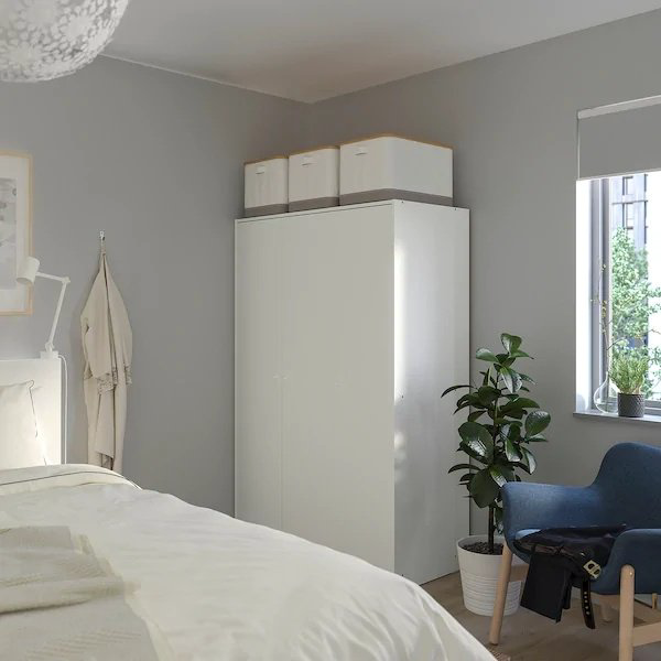 Распашной шкаф IKEA Клеппстад 404.417.61, 117x176х55 см, белый купить,NaN