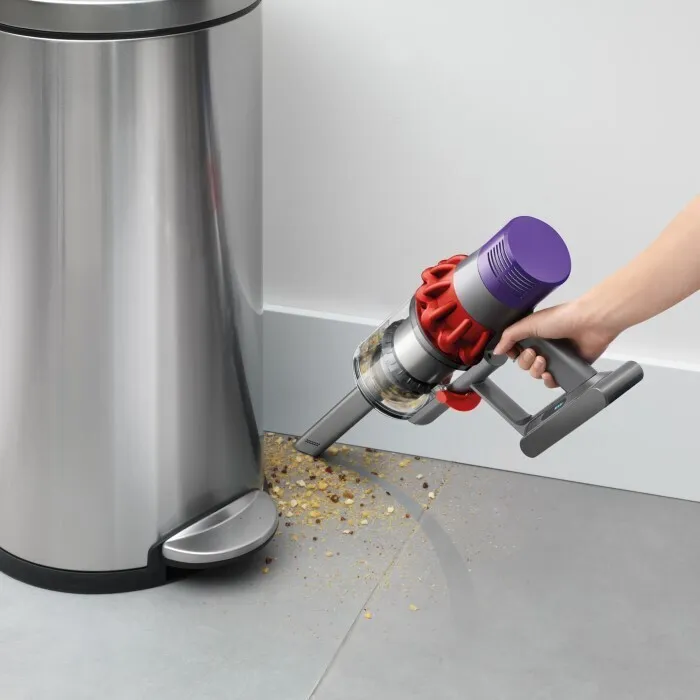 Пылесос Dyson Cyclone V10 Motorhead SV-12 красный купить,NaN