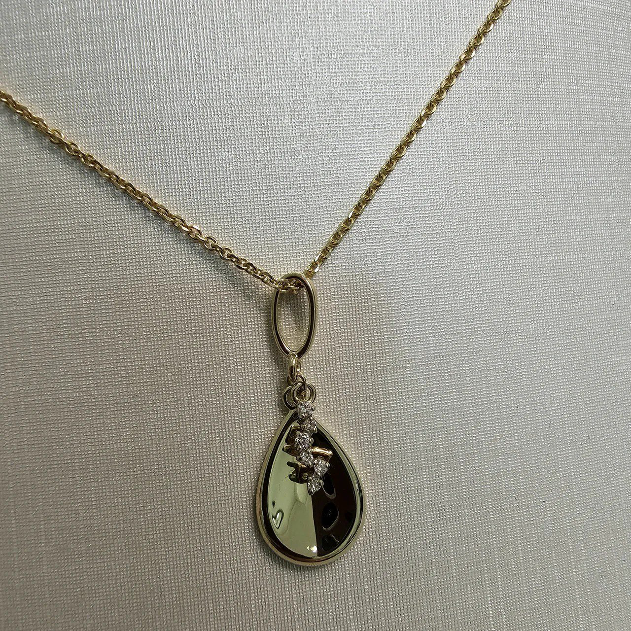 Кулон Deimantas 107107899 1,1гр 0,09ct. купить,NaN