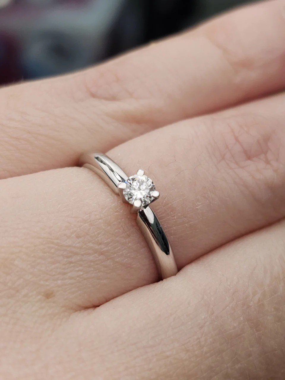 Кольцо Deimantas 107108011 17,5р 0,195гр 0,195ct. купить,NaN