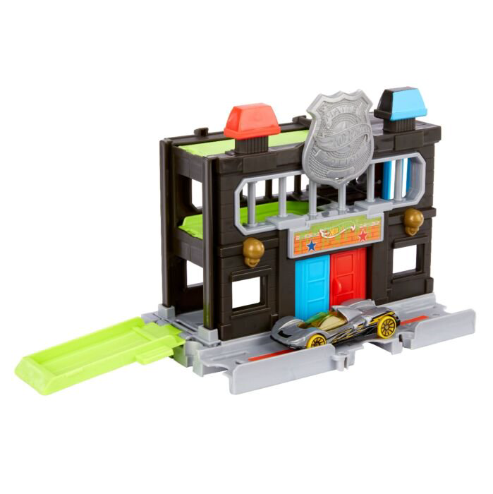 Игровой набор Hot Wheels City Заправка токсичного топлива купить,NaN