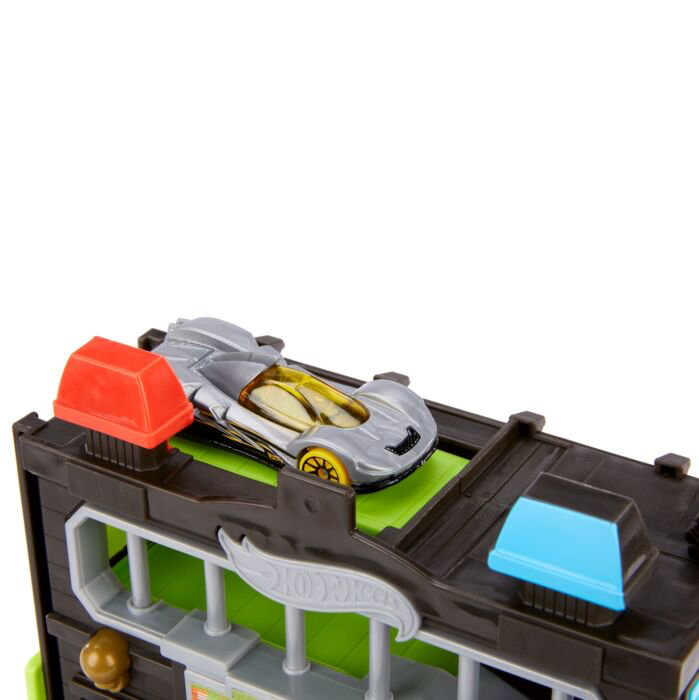 Игровой набор Hot Wheels City Заправка токсичного топлива купить,NaN