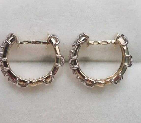Комплект Deimantas 106621170 0,37ct 0,336ct. купить,NaN