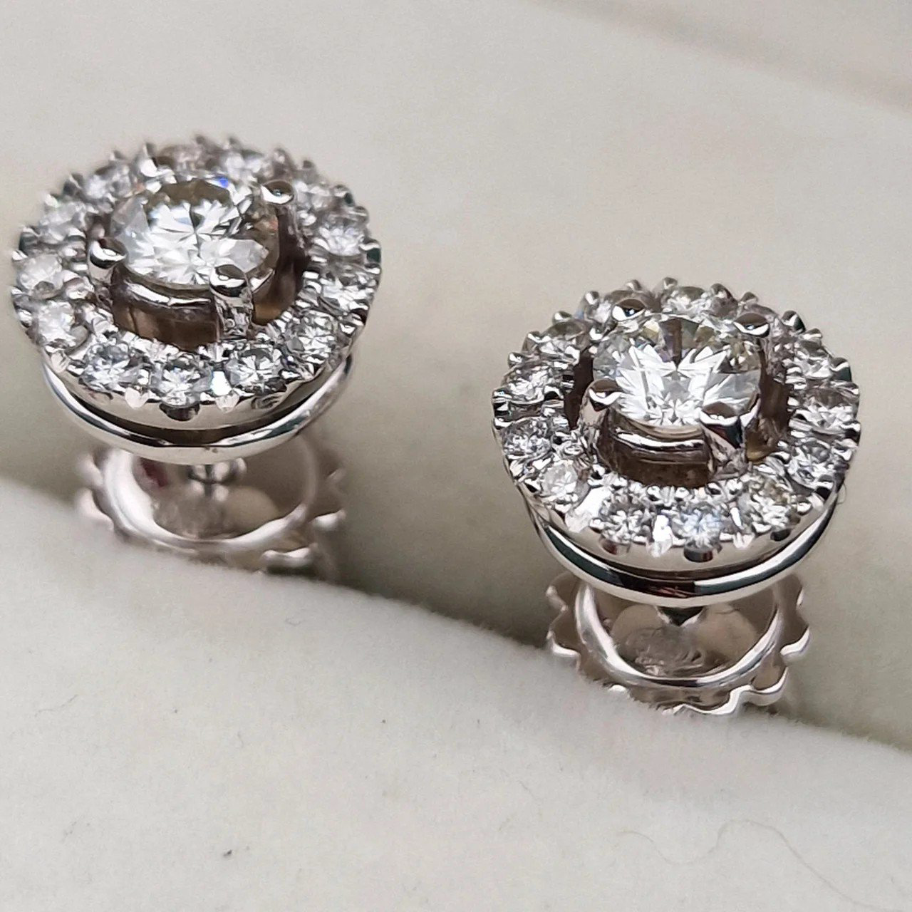 Серьги Deimantas 106724096 4,48гр 0,96ct. купить,NaN