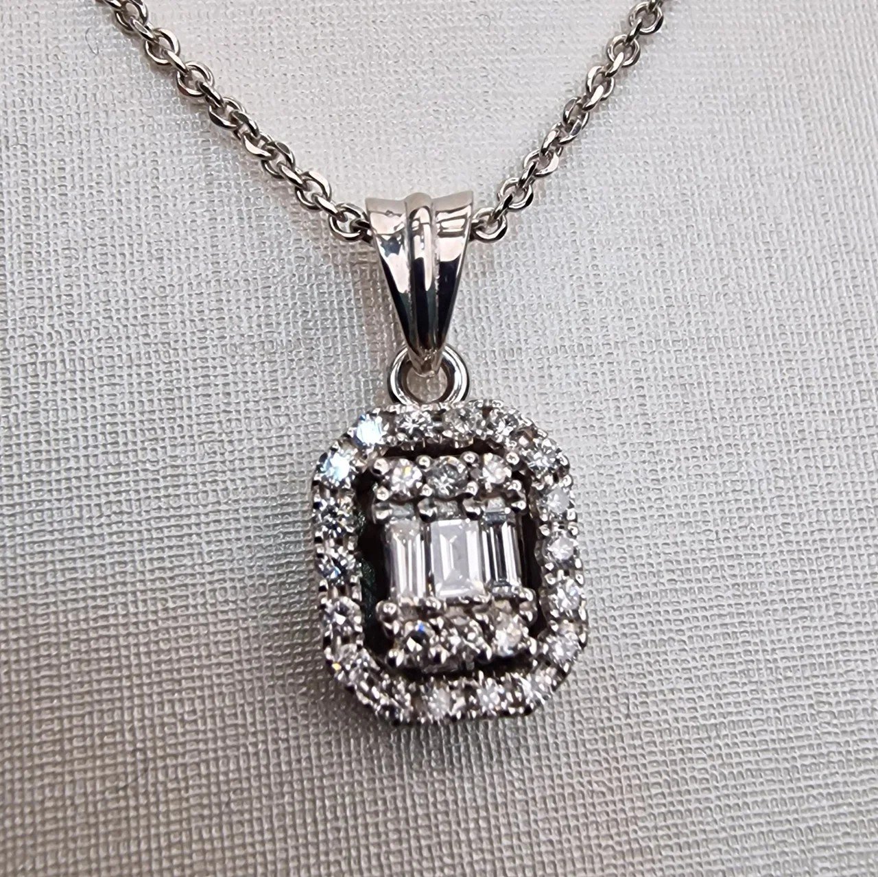 Колье Deimantas 106744679 45см 1,57гр 0,41ct. купить,NaN