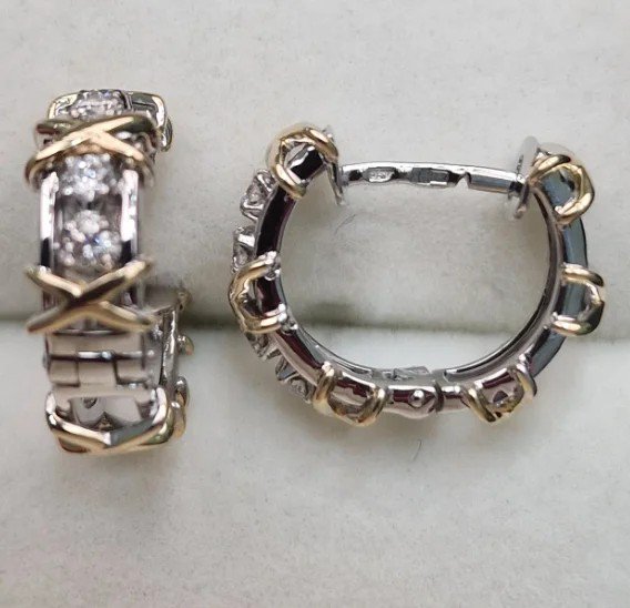Комплект Deimantas 106621257 17р 0,384ct 0,336ct. купить,NaN