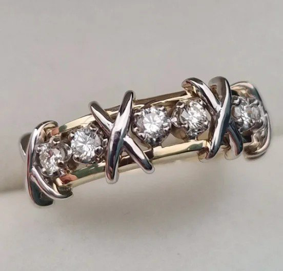 Комплект Deimantas 106621688 17р 0,37ct 0,45ct. купить,NaN
