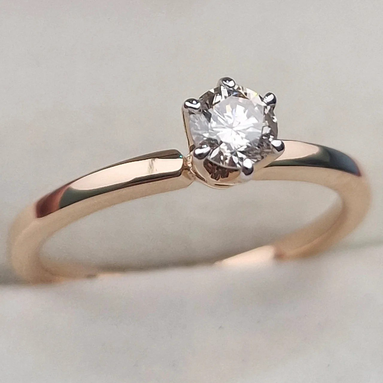 Кольцо Deimantas 106798256 17р 2,16гр 0,28ct. купить,NaN