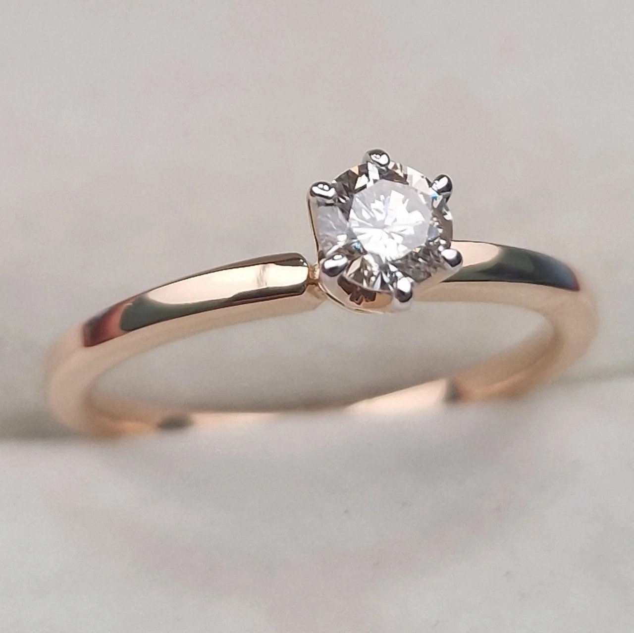 Кольцо Deimantas 106798256 17р 2,16гр 0,28ct. купить,NaN