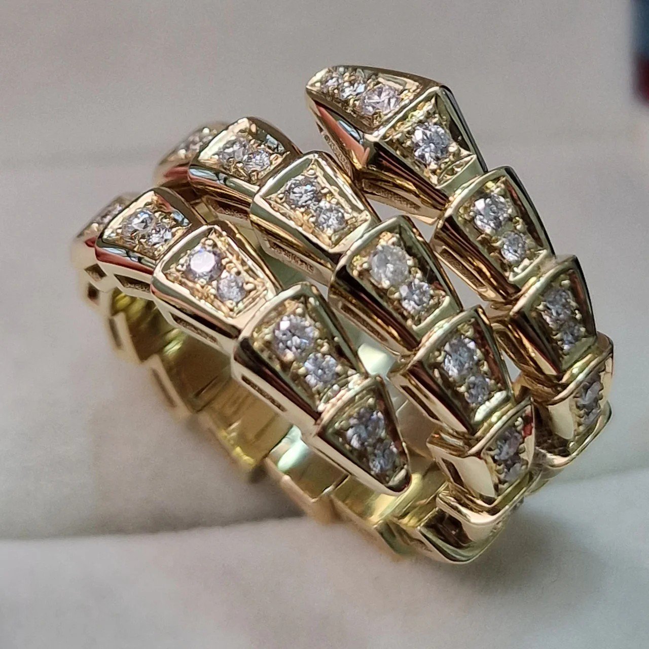 Кольцо Deimantas 106723819 17р 10,82гр 0,96ct. купить,NaN