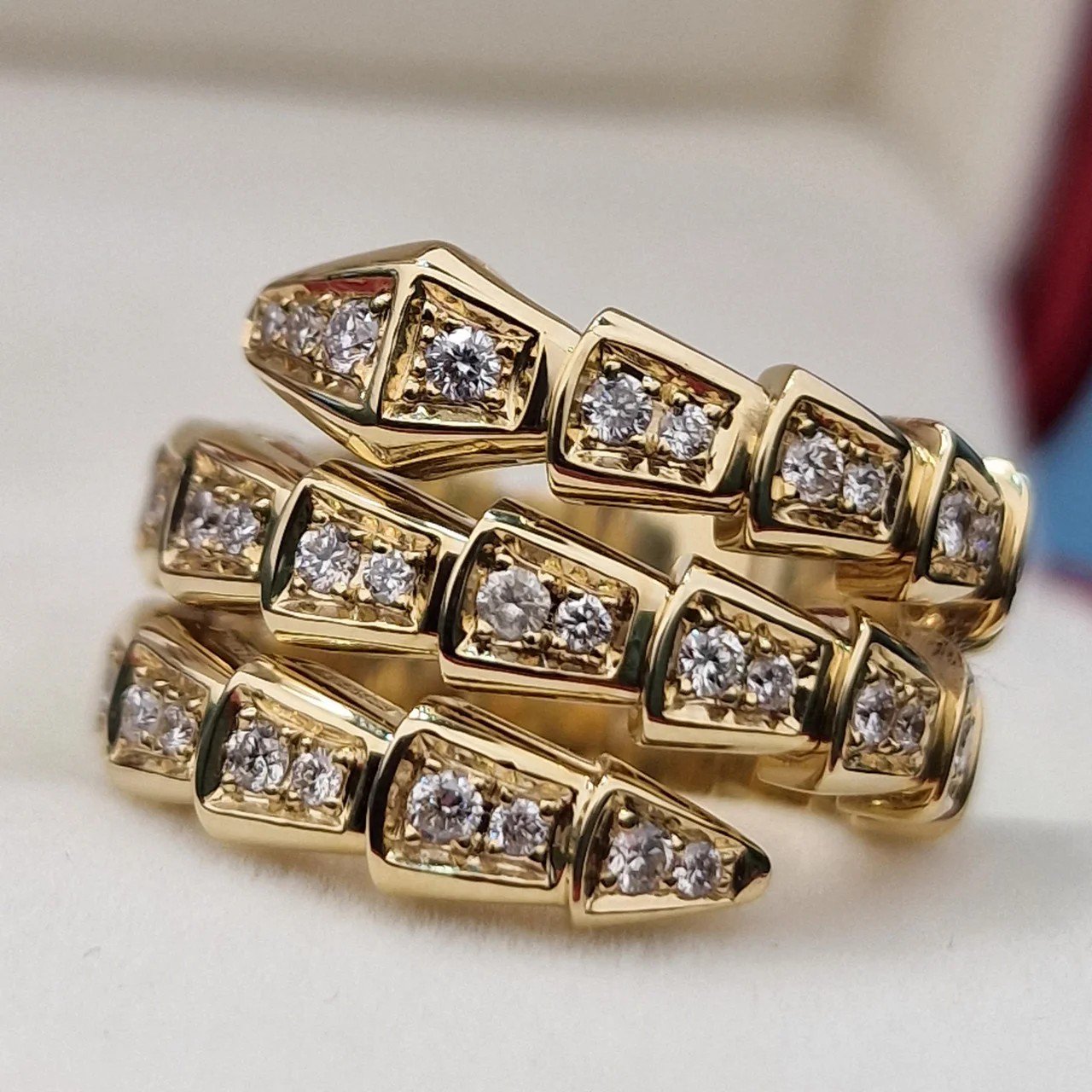 Кольцо Deimantas 106723819 17р 10,82гр 0,96ct. купить,NaN