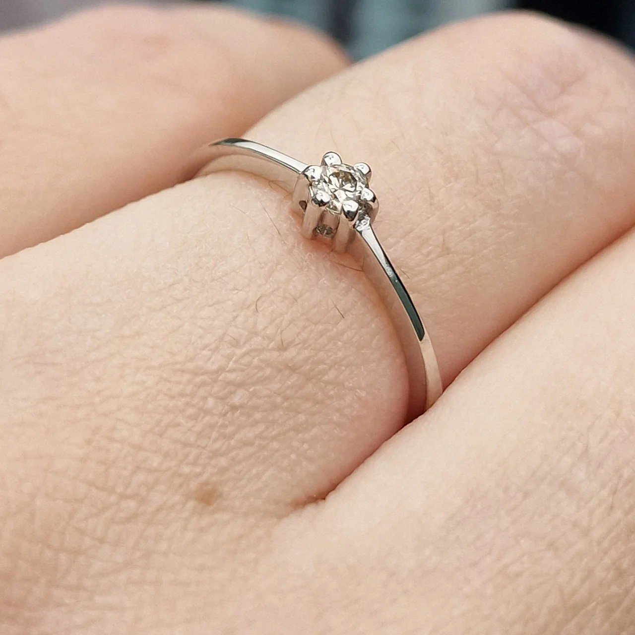 Кольцо Deimantas 106798199 17р 1,47гр 0,1ct. купить,NaN