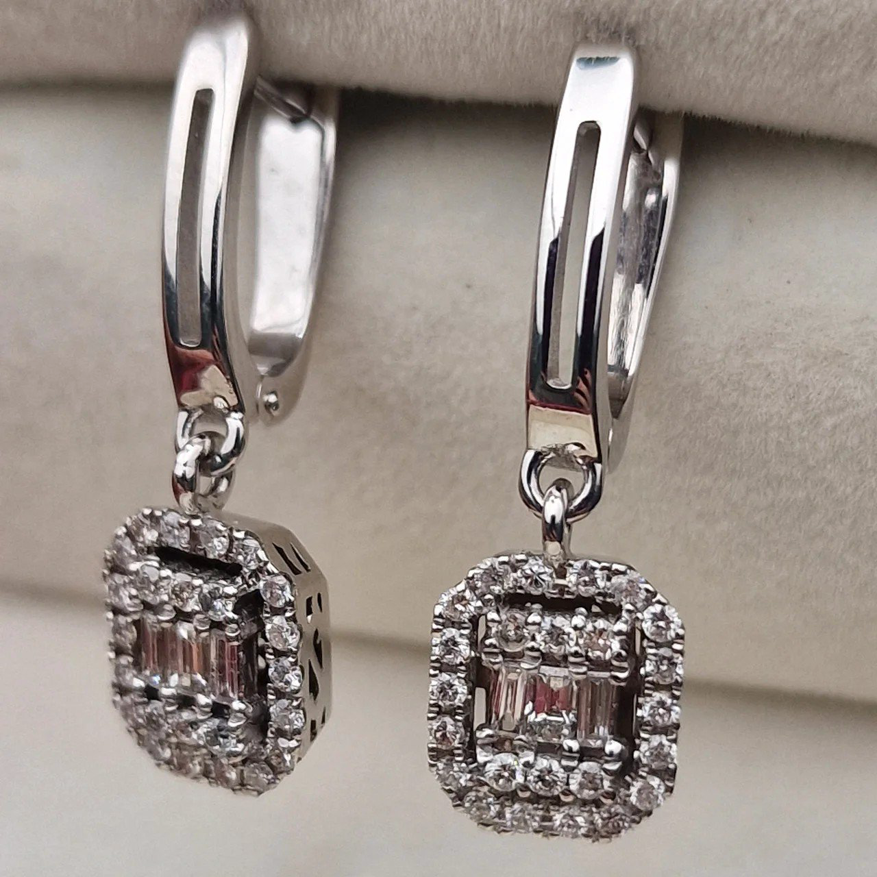 Серьги Deimantas 106744848 4,95гр 0,81ct. купить,NaN