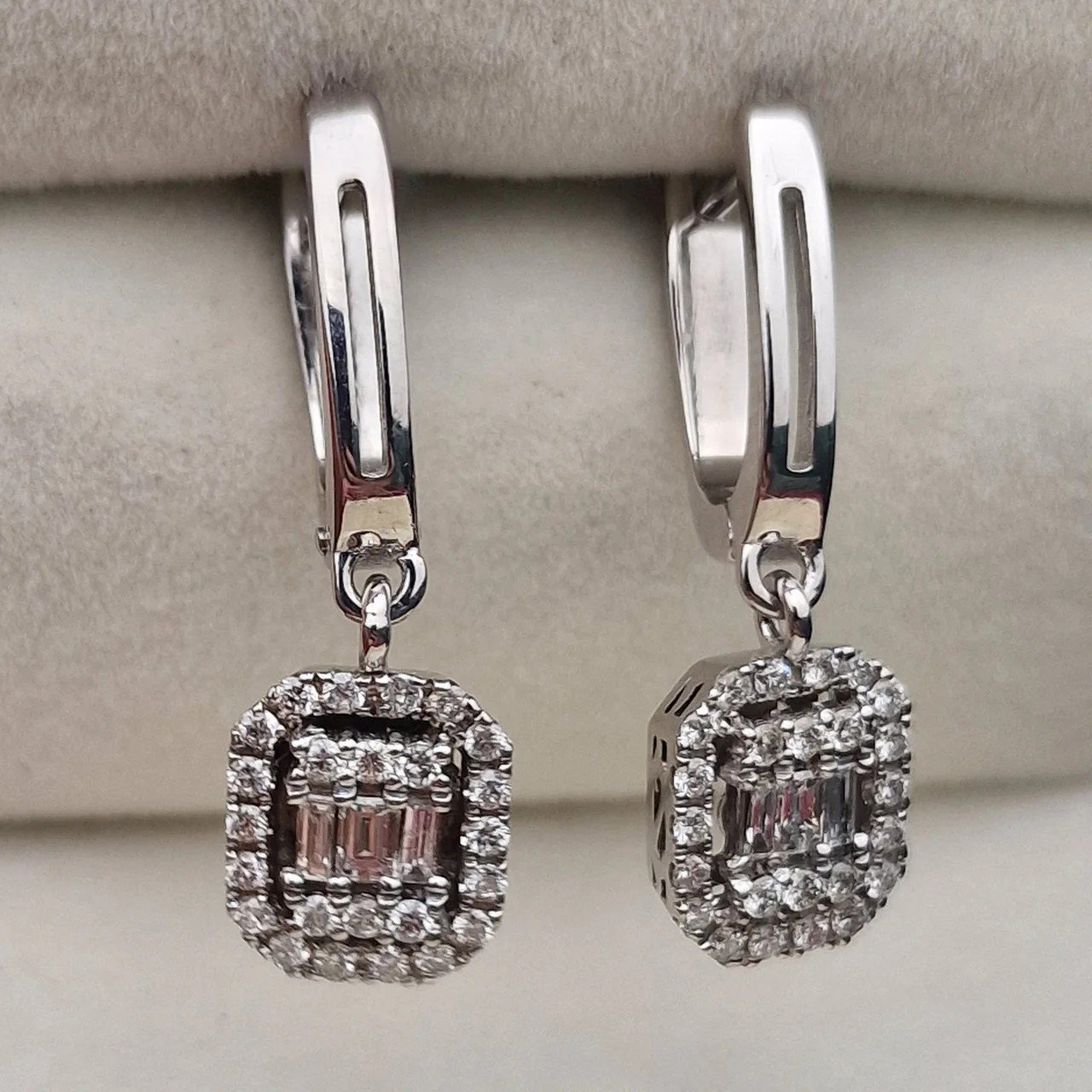 Серьги Deimantas 106744848 4,95гр 0,81ct. купить,NaN
