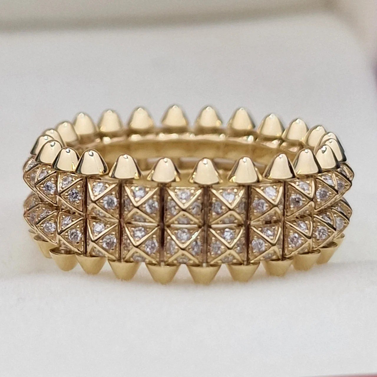 Кольцо Deimantas 106723839 18,5р 10,8гр 0,85ct. купить,NaN