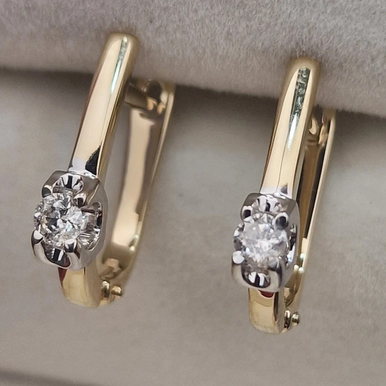 Серьги Deimantas 106798419 2,55гр 0,194ct. купить,NaN
