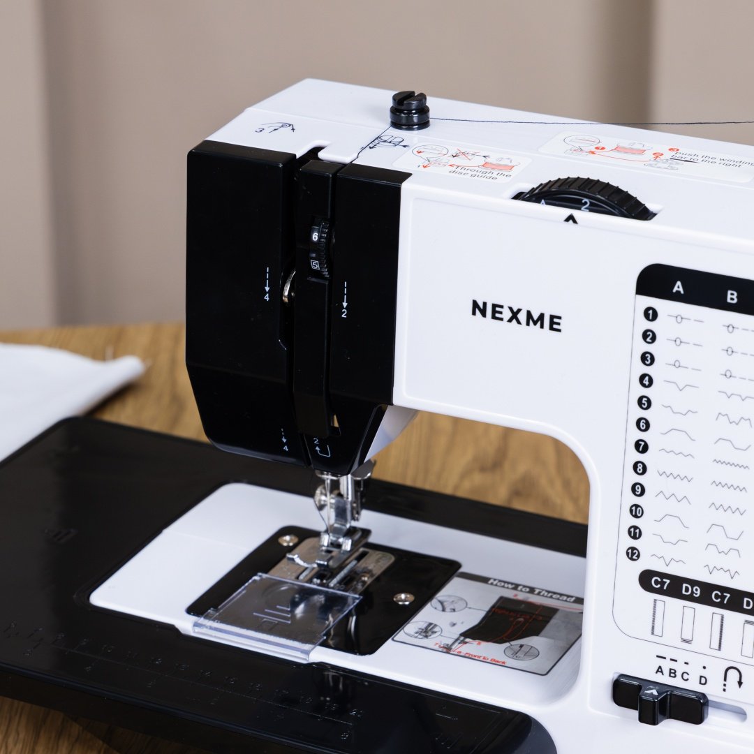 Швейная машина NEXME SM-738 белый, черный - ForteMarket Швейная машина NEXME SM-738 белый, черный купить,29990