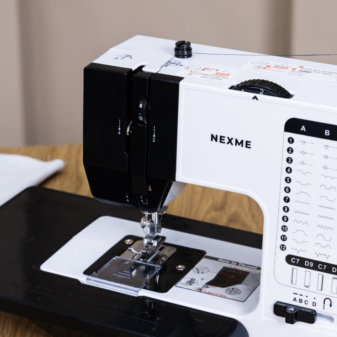 Швейная машина NEXME SM-738 белый, черный - ForteMarket Швейная машина NEXME SM-738 белый, черный купить,29990