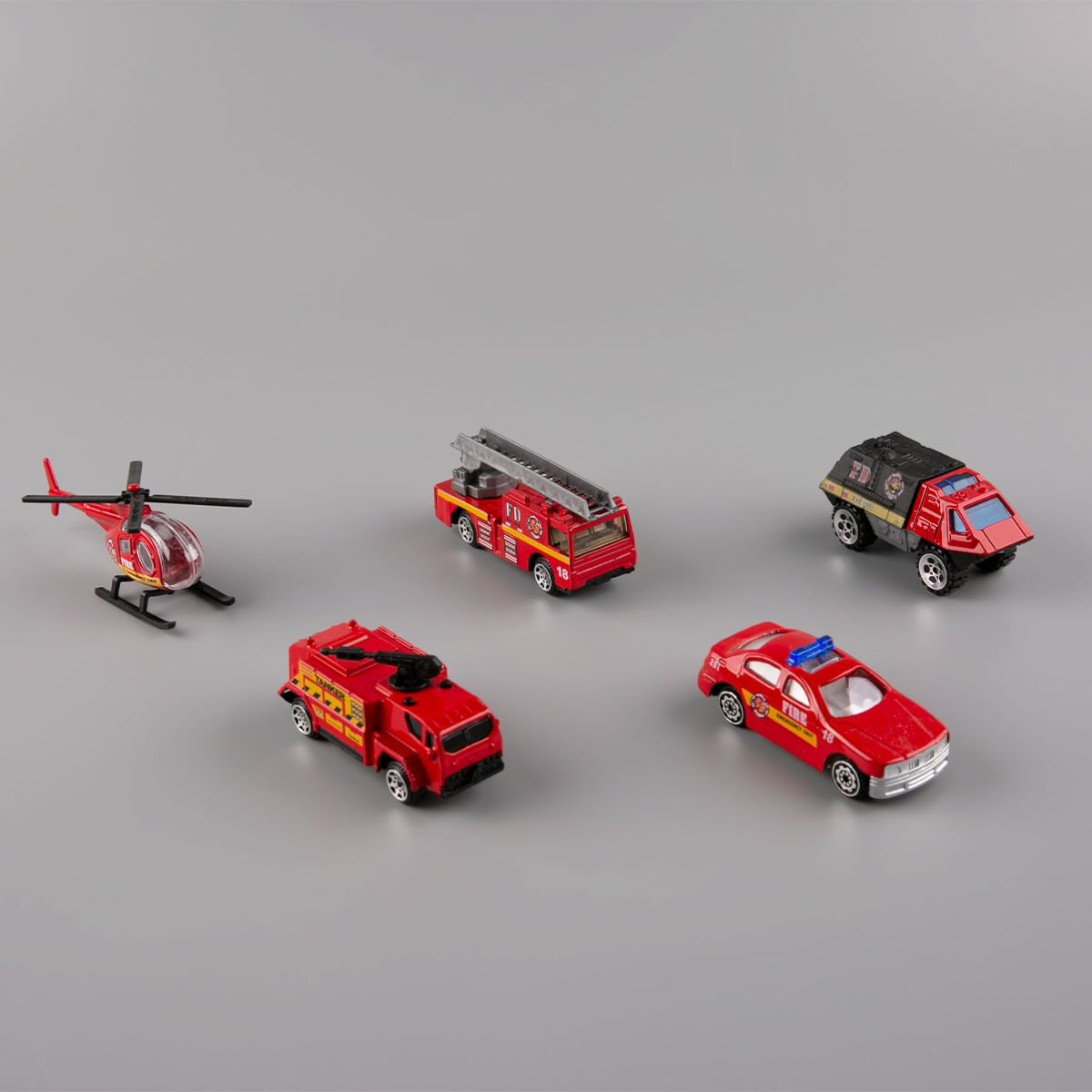 Игровой набор XinYu 1:64 89512/E 5 машинок  купить,NaN