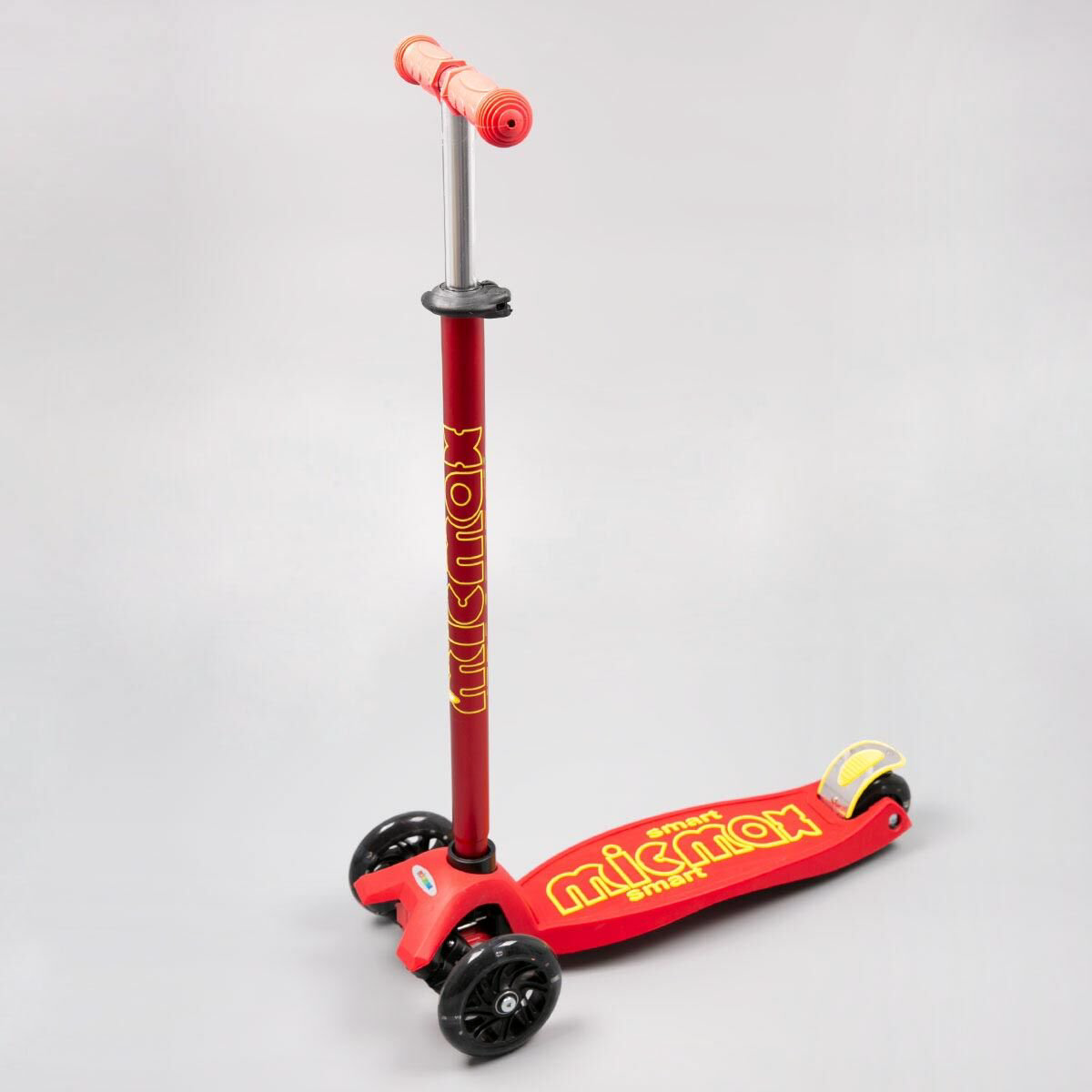 Самокат 3-х колесный YIWU sport MicMax красный купить,NaN