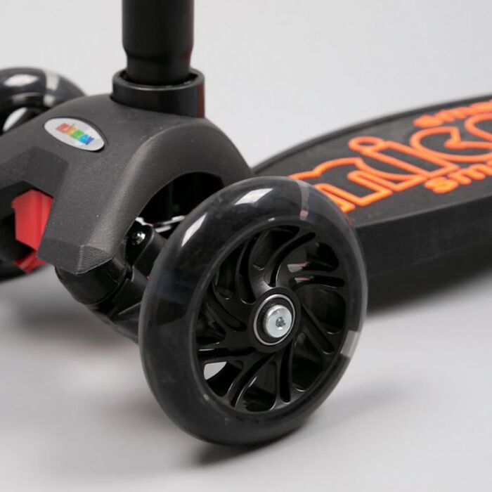 Самокат 3-х колесный YIWU sport MicMax черный купить,NaN