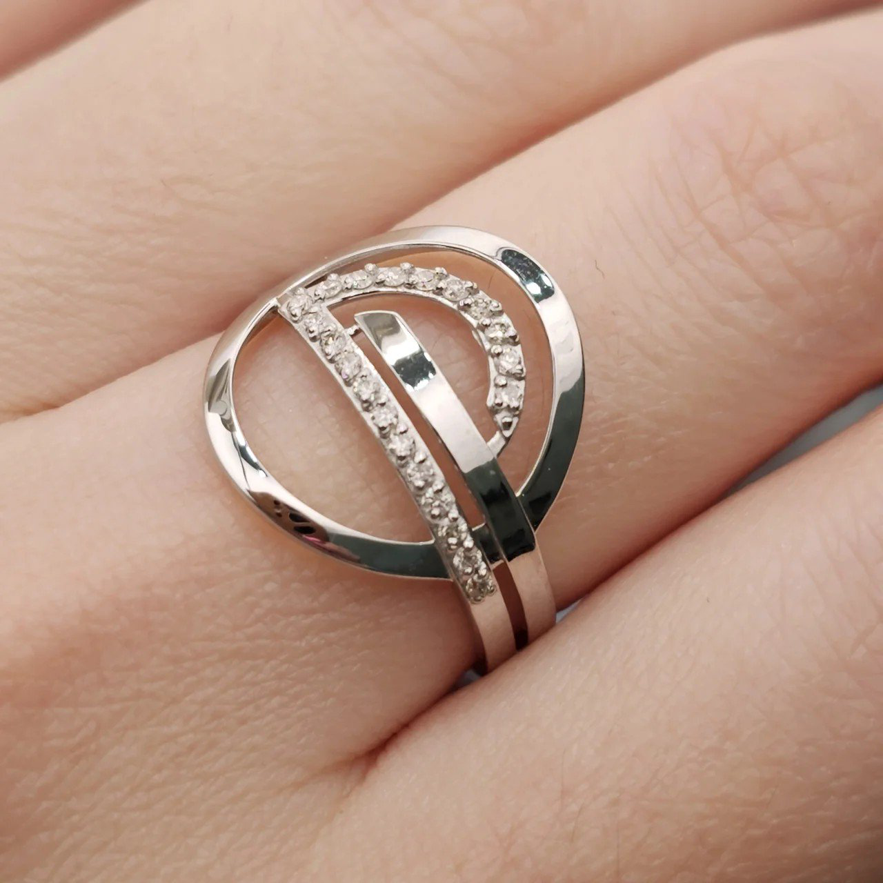 Кольцо Deimantas 107573311 19р 0,19гр 0,19ct. купить,NaN