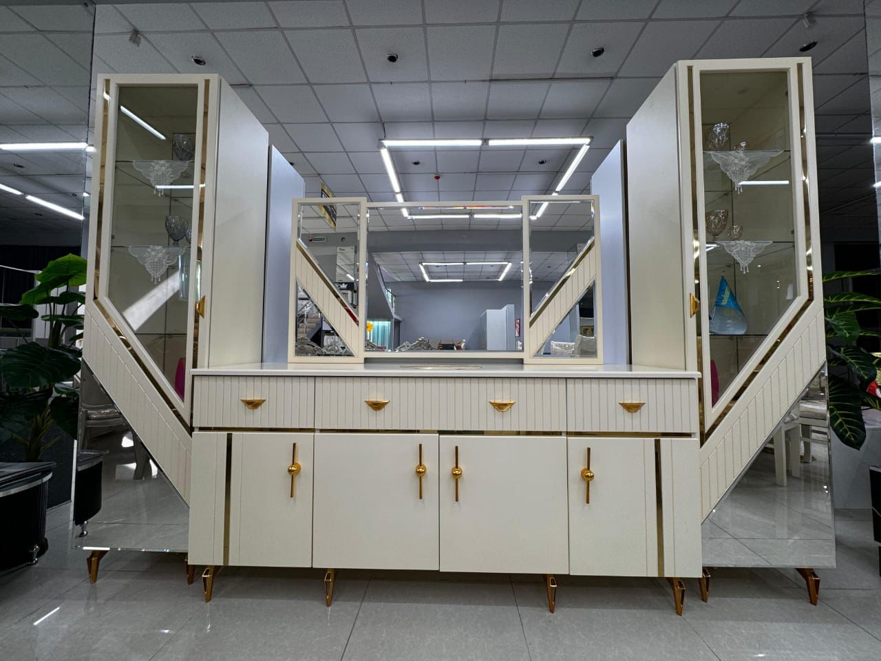 Комод Bella Mebel Nergiz белый купить,NaN