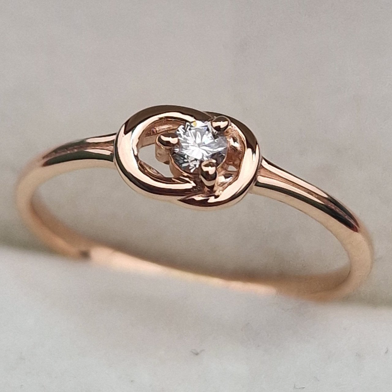 Кольцо Deimantas 100592516 15р 0,98гр 0,06ct. купить,NaN