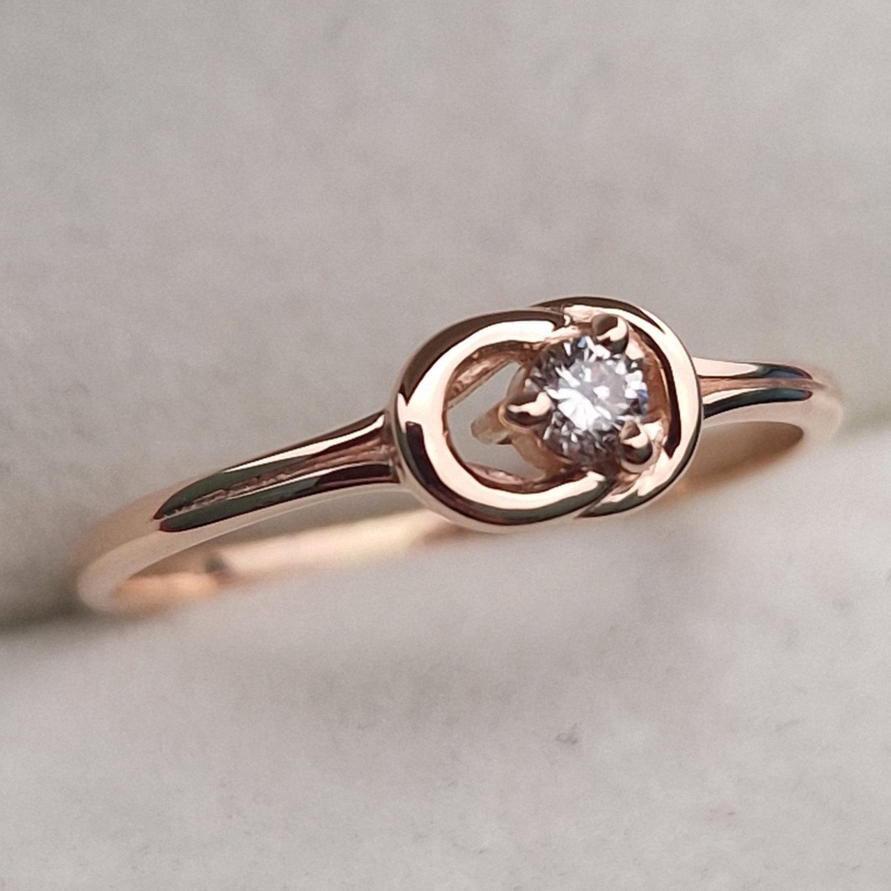 Кольцо Deimantas 100592516 15р 0,98гр 0,06ct. купить,NaN