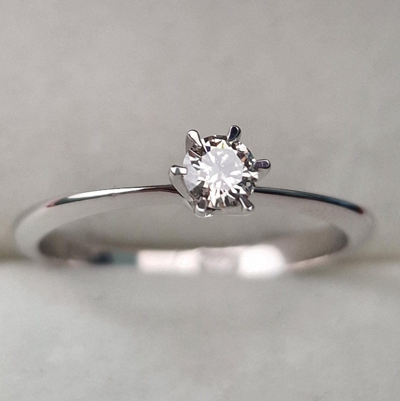 Кольцо Deimantas 100592666 16,5р 1,73гр 0,17ct. купить,NaN