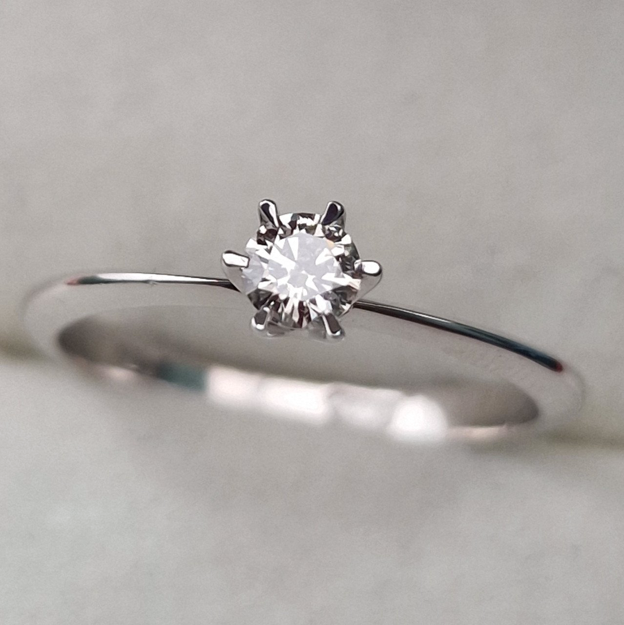 Кольцо Deimantas 100592666 16,5р 1,73гр 0,17ct. купить,NaN