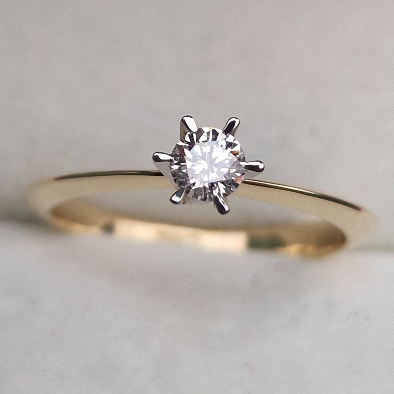 Кольцо Deimantas 100592996 16,5р 1,75гр 0,195ct. купить,NaN
