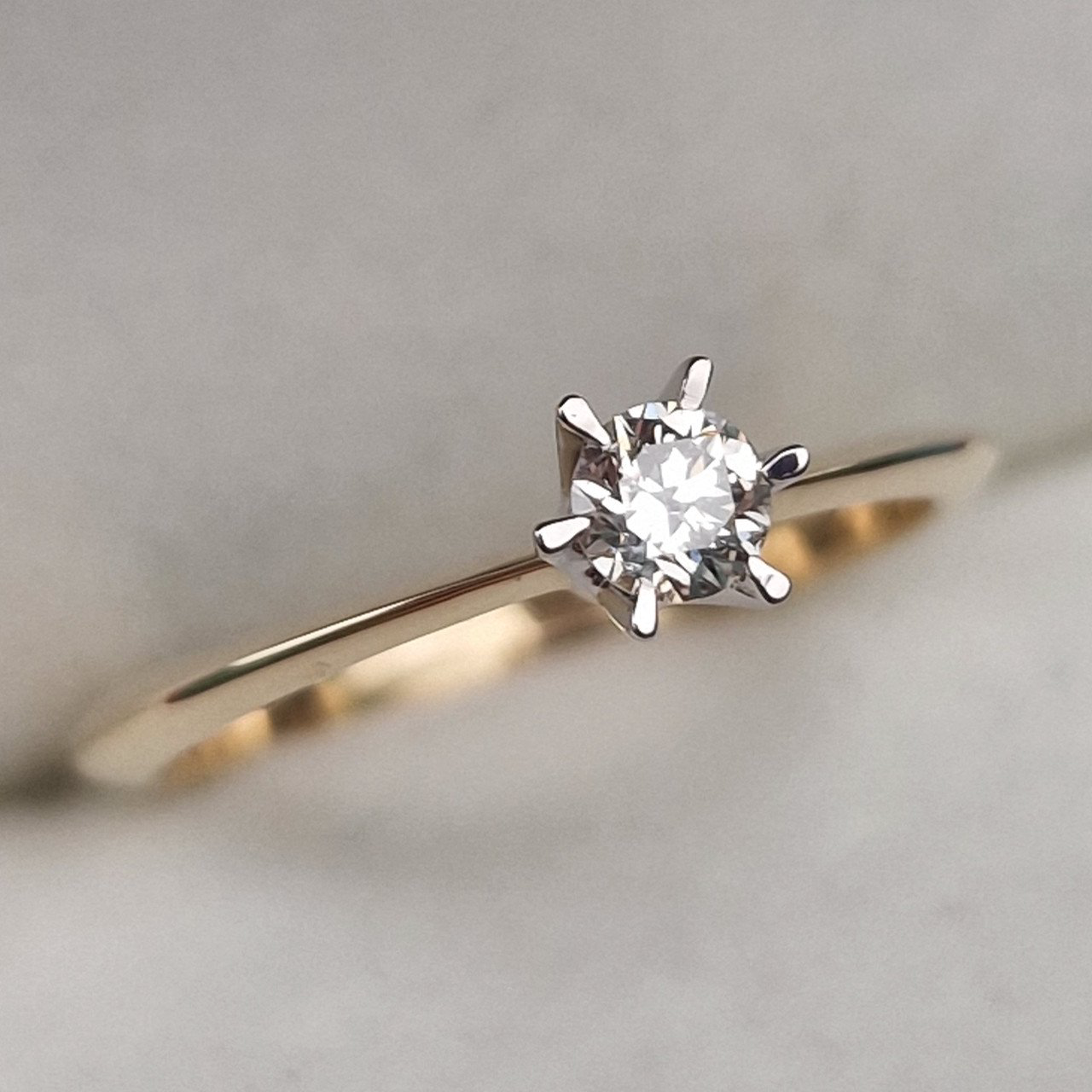 Кольцо Deimantas 100592680 16,5р 1,8гр 0,185ct. купить,NaN