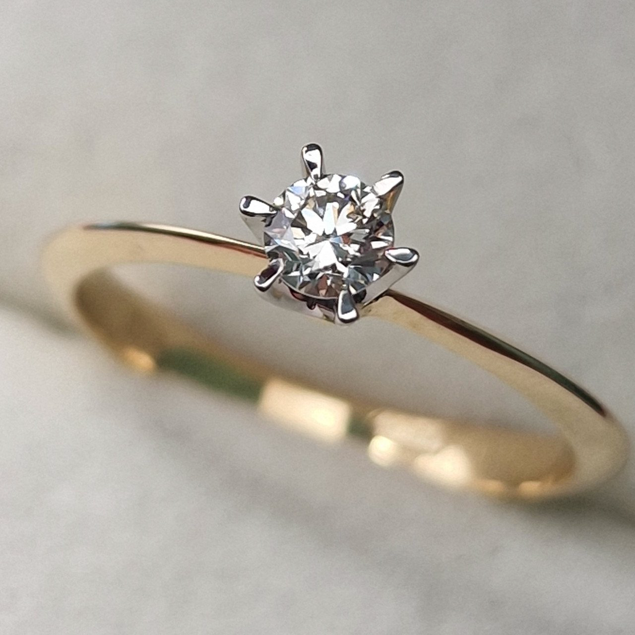 Кольцо Deimantas 100592680 16,5р 1,8гр 0,185ct. купить,NaN