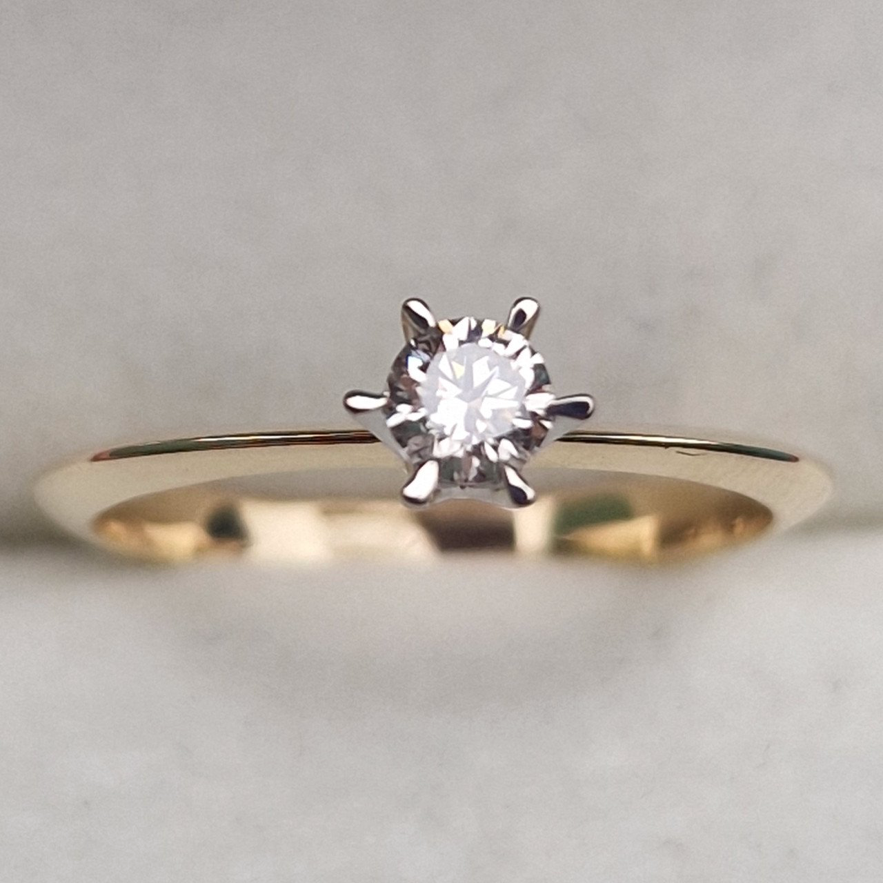 Кольцо Deimantas 100592672 16,5р 1,82гр 0,19ct. купить,NaN