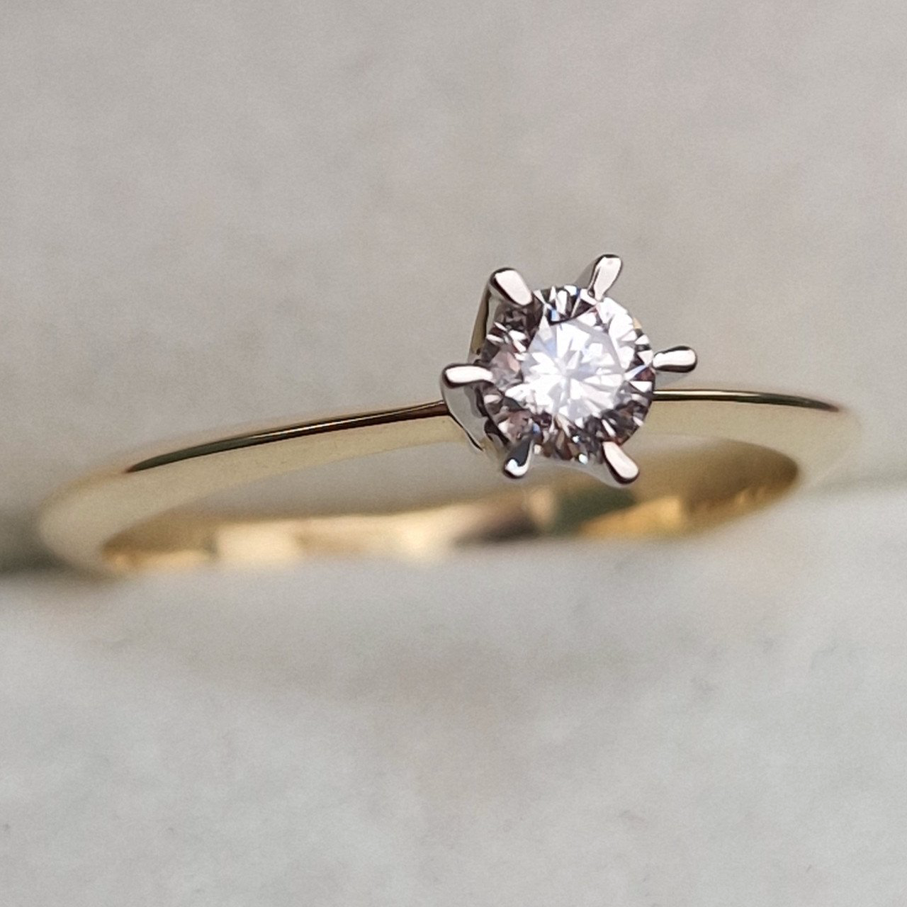 Кольцо Deimantas 100592996 16,5р 1,75гр 0,195ct. купить,NaN